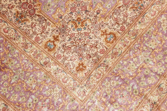 Ghom Silk Royal