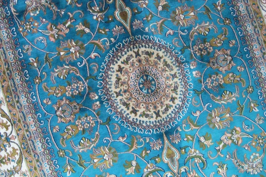 Kashmir Silk Royal